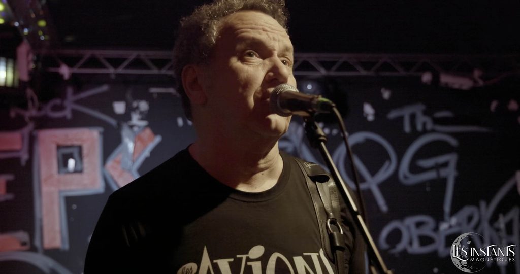 Jean-Pierre Morgand chanteur des Avions en concert au QG 103 Paris en 2026, captation par Les Instants Magnétiques